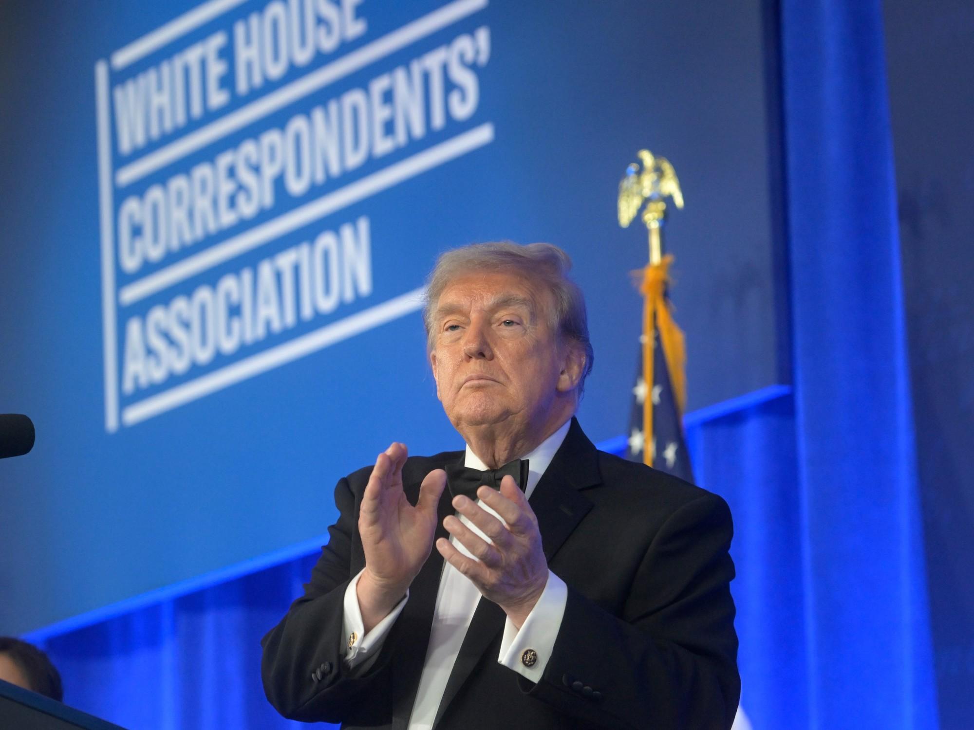 Donald Trump en la cena de corresponsales: bromeó con postularse en 2028